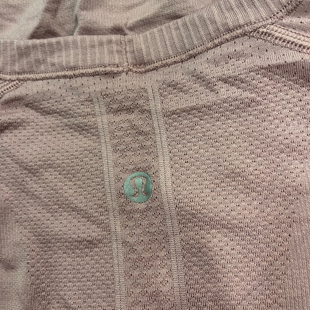 Lululemon Swiftly Long Sleeve Size 6